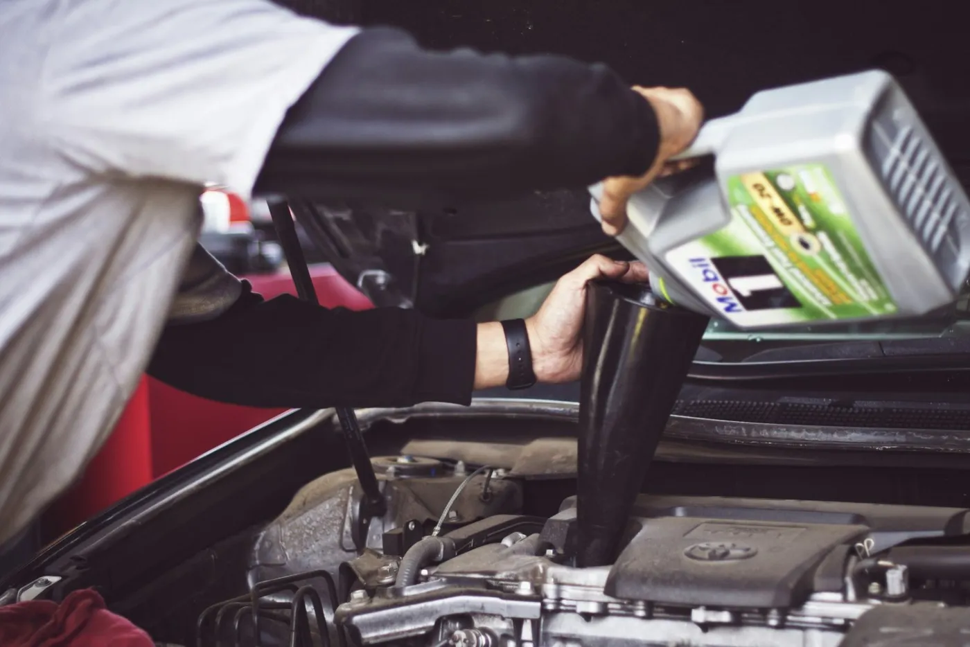 The Truth About Oil Changes: How Often Should You Change Your Oil?